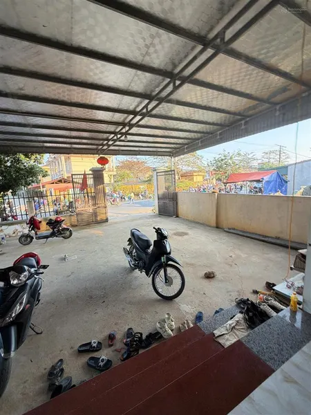 Bán nhà mặt phố tại đường 317, yên mông, 28,5 triệu, 611,1m2 đẹp, nhiều tiện ích