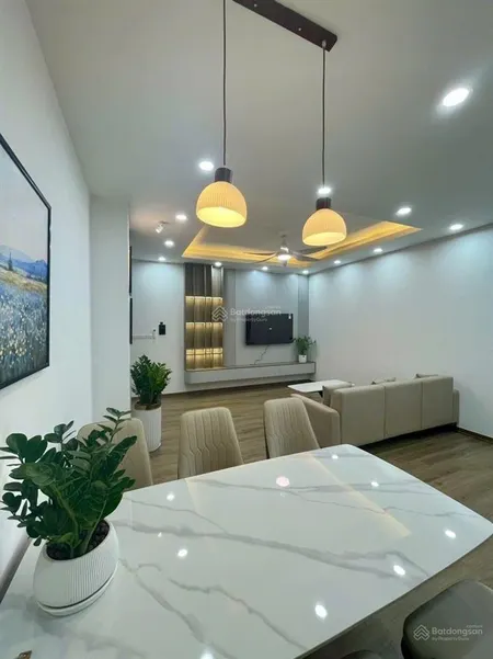 Bán cc siêu hot tại bình vượng tower, 7,4 tỷ, 148m2, 4pn, 3wc, full nội thất