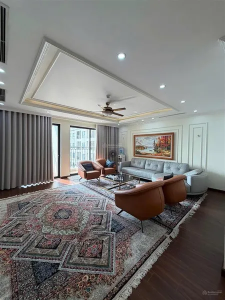 Căn hộ 4pn tại roman plaza, 13,2 tỷ, 136m2, pháp lý đầy đủ, nội thất mới đẹp,hàng hiếm!