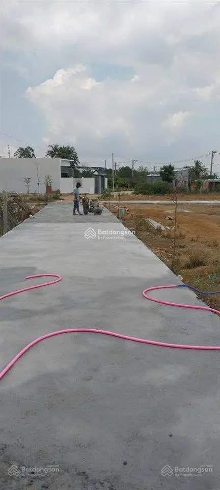 Mình cần bán lô đất ở huyện ninh hải, 87m2, gần quốc lộ 1a, cách trung tâm tp phan rang 2km