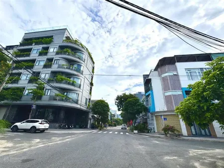 Bán lô đất sát biển đường 7m5 phạm vấn, trục thông kd tốt, quận sơn trà giá tốt 13,5 tỷ/115m2