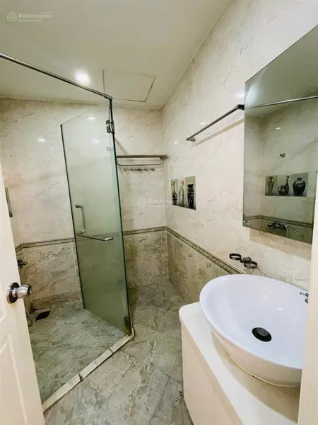 Bán căn view hồ bơi 2pn, 1wc rẻ nhất sky garden 3 phú mỹ hưng giá 4.950 tỷ