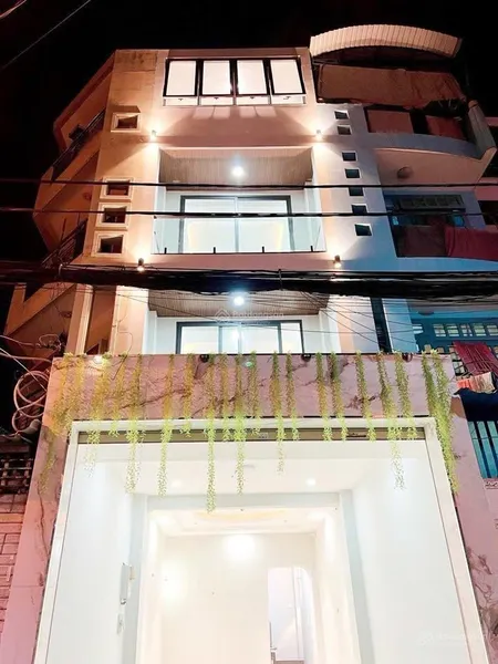 Nhà mới full nội thất 4*15m 3lầu st 4pn 3wc mt đường số 4 p11