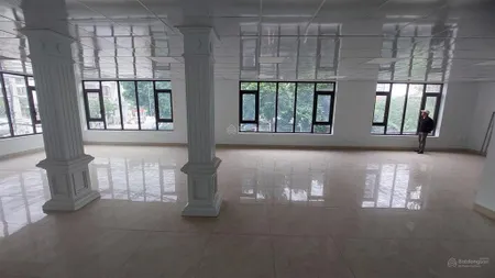 Mb/vp 170m2 tầng 2, gần gamuda, 12tr/th