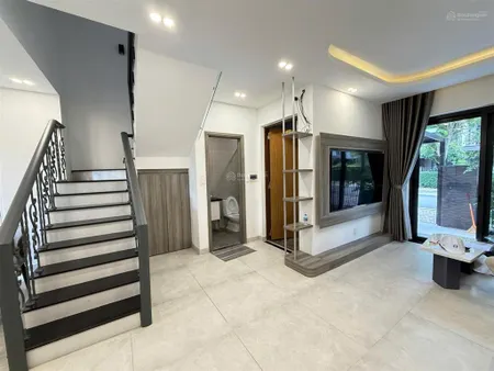 Cần cho thuê npv 1t2l 164m2 full nội thất 3pn 4wc dọn vào ở ngay