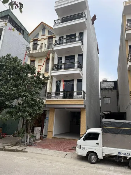 Cho thuê gấp nhà mặt phố số 553 bình than khả lễ, 50 triệu, 81m2, 7pn, 9wc, 5 tầng, mặt tiền 4.5m