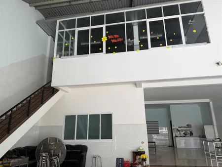 Cho thuê văn phòng mặt tiền hoàng cầm khu á châu vũng tàu, giá 20 triệu/ tháng. e yến 0792 366 ***