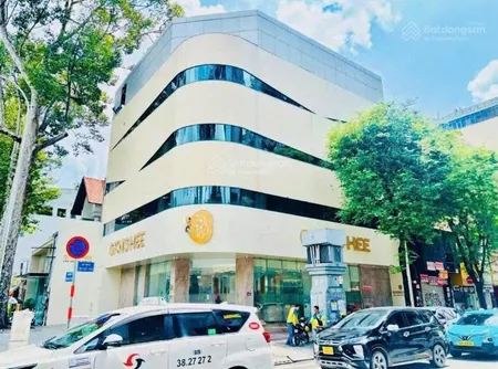 Cho thuê nhà mặt phố tại huỳnh thúc kháng, 250 triệu, 200m2, view đẹp uy tín