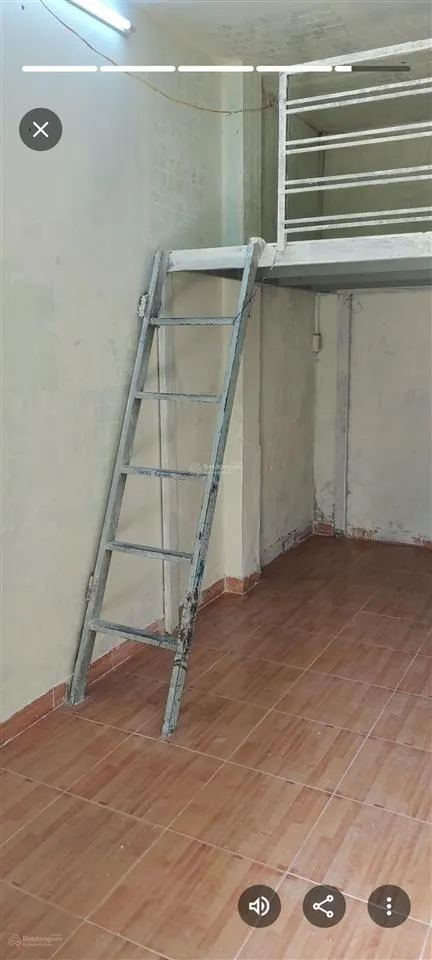 Phòng trọ có gác lửng, máy lạnh pvs khép kín