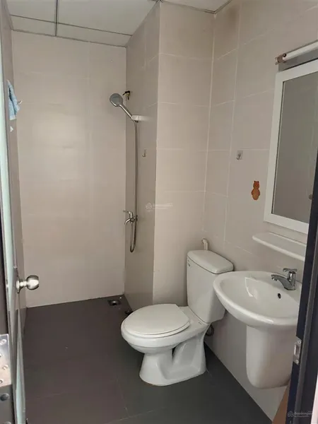Cho thuê ch ehome southgate, 5 triệu, 64m2, ở đt 830, bến lức, long an