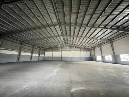 Cho thuê xưởng 2000m bình chánh cont24 140 triệu/tháng