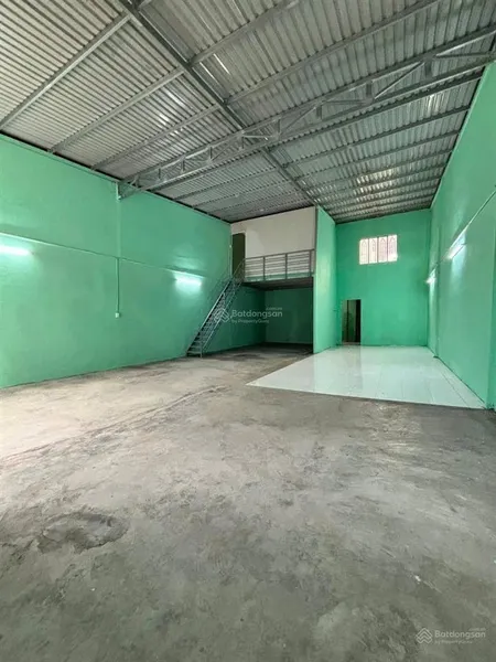 Cho thuê kho 200m2 trần văn giàu, giá rẻ rẻ 11 triệu