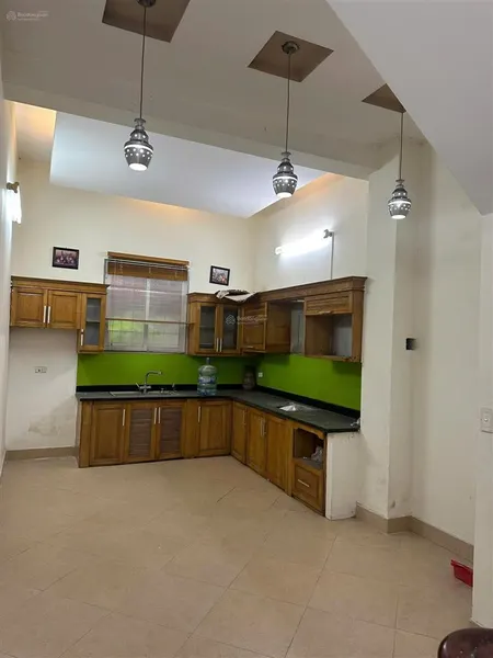 Cho thuê nhà riêng rất đẹp tại phố lý nam đế, quận hoàn kiếm, hn