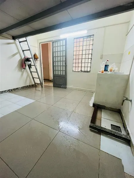 Phòng trọ có gác kđt đông tăng long, gần kcnc và các trường đại học, sẵn máy lạnh