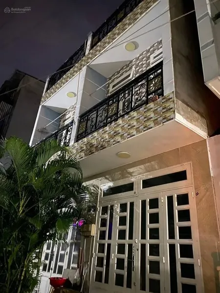 Nhà nguyên căn lê đức thọ p13 dt 3.5x8m 1 lầu