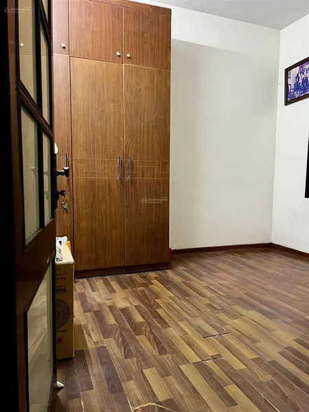 Chính chủ cho thuê nhà riêng 3 tầng trong ngõ tại phố triệu việt vương, hai bà trưng giá tốt