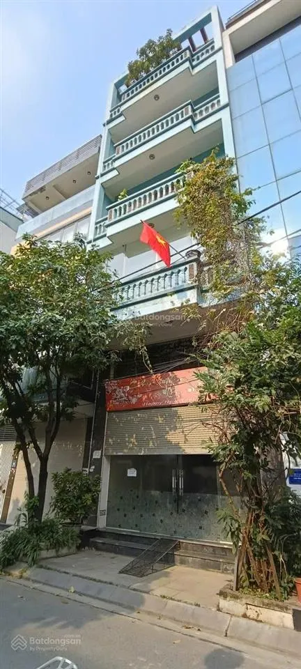 Chính chủ cho thuê nhà riêng cạnh metro hà đông .dt 60m2*5 tầng.mt6m. giá 18tr.