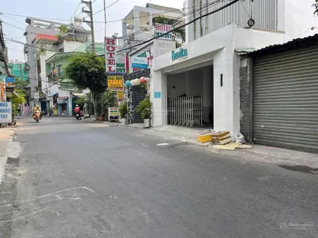 Mặt tiền đường số 14, p8, 4x11m, trống suốt tiện kinh doanh buôn bán