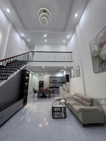 Cho thuê nhà 2 tầng đương thái thị bôi mới đẹp 3pn đủ nội thất
