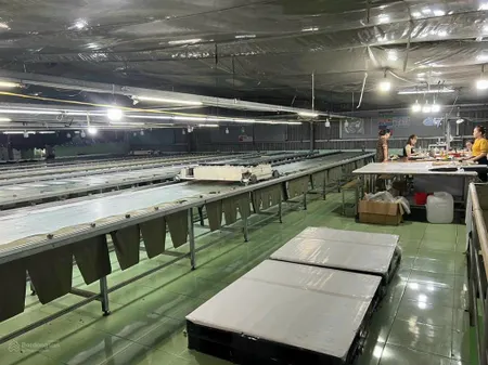 Cho thuê kho xưởng mặt tiền đường nguyễn văn khạ, tdt 2800m2