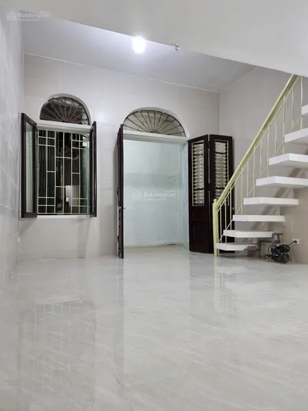 Cho thuê nguyên căn cầu đất, ngay gần hồ hoàn kiếm 2pn nhà mới full công năng vào ở ngay