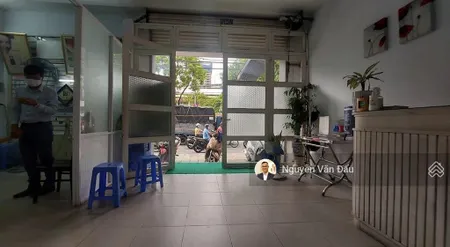 Cho thuê lâu dài nhà 3.5 tầng mặt tiền rộng 7m đường quang trung gần bệnh viện đa khoa đà nẵng.