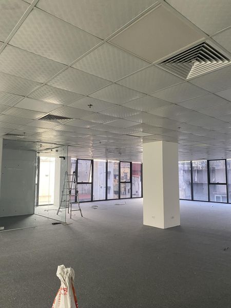 Cho thuê văn phòng tòa nhà 36 Lý Nam Đế. 100m2 giá 140k/m2/th