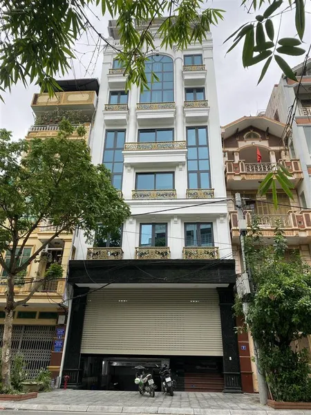 Cho thuê toà văn phòng đẹp mặt phố hà cầu hà đông