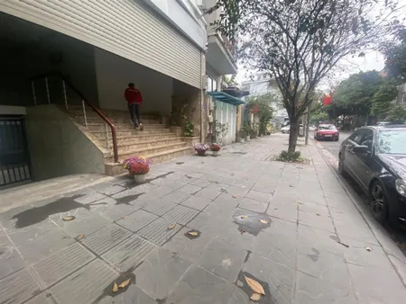 Chính chủ cho thuê tòa nhà 7 tầng thang máy 90m2 mt 8m thanh am, thượng thanh, long biên