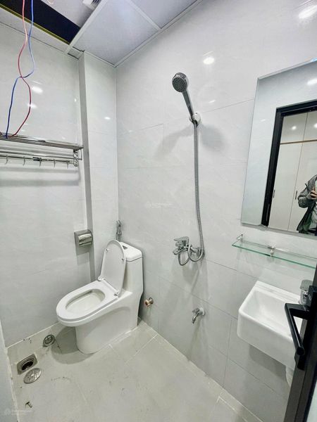 Cho thuê phòng CCMN xây mới thang máy, tại 112 Ngọc Khánh, Full NT, giường tầng, giá chỉ 5.2 tr/th.