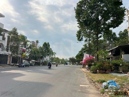 Kho xưởng 200 m² trục chính trong KDC Nam Long, P. Cái Răng