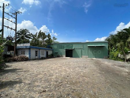 Kho xưởng bãi 2.000 m² kho xây dựng 1.200 m² có trạm điện 3 pha, mặt tiền đường Quốc Lộ 1A