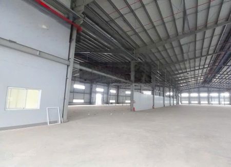 Nhà xưởng KCN Long Thành cho thuê nhà máy tổng 9600m2, có cắt lẻ từ 2600m2, giấy tờ hoàn công