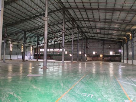 Cho thuê xưởng 2000m Bình Chánh - Cont24 - 140 triệu/tháng