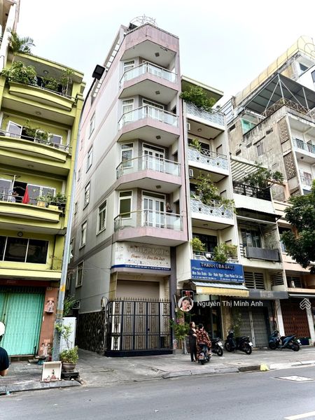 Có hoa hồng môi giới - 70 triệu! Cho thuê góc 2 mặt tiền Ký Con, Quận 1 - 3x19m - 6 tầng