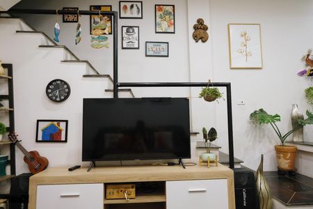 Nhà nguyên căn 45m²x 3t, ngõ 15 tân thụy, phúc lợi, long biên, full nội thất - 8,5 triệu/tháng