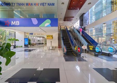 Cho thuê văn phòng MB Sunny Tower, đường Trần Hưng Đạo, quận 1. DT: 100-150-300m2, LH: 0906391898