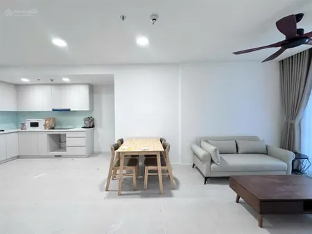 Chỉ còn 1 căn 13 triệu/th 83m2 2pn 2wc full tầng 15 view hồ bơi xem nhà ở ngay
