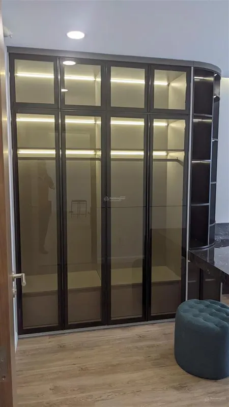 Cho thuê căn hộ lavida plus 2pn 2wc view sông giá 15tr ở liền 0906 313 ***