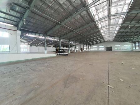 Cho thuê DT xưởng 4.000m2/ tổng 6800m2 - Tân Tạo, có PCCC tự động, cont vào 24g