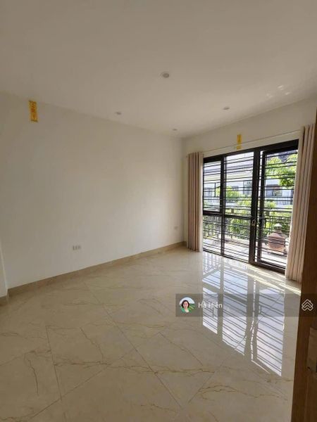 Cho thuê 6 căn Trịnh Văn Bô - Xuân Phương, ô tô đỗ cửa, full điều hòa, nội thất. LH 0977246185