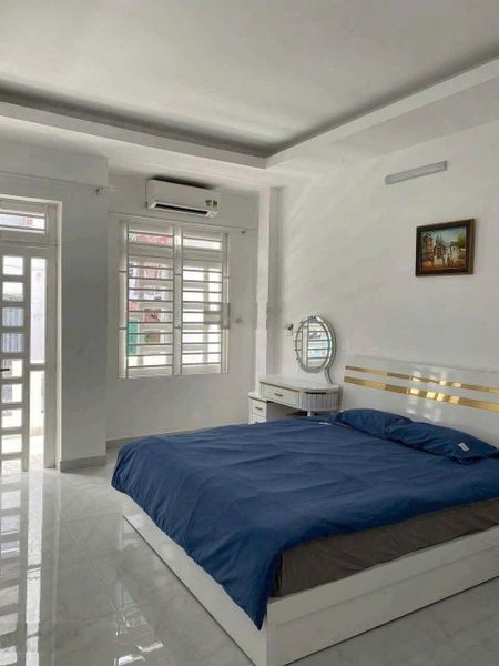 11.5 triệu 2pn 2wc Cho thuê nhà mới hẻm thoáng 1 xẹt đường số 8, P11, GV, diện tích 65m2 an ninh
