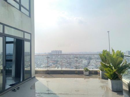 Hàng hiếm cho thuê Duplex Bảy Hiền Tower, DT: 210m2 gồm 4PN, 3WC có sân rộng, giá từ: 16tr/th