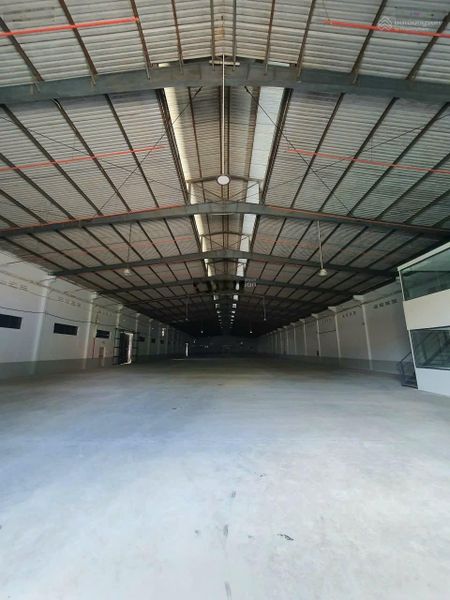 Kho xưởng trong KCN Tân Bình, DT kho 2100m2 + sân KV 1000m2, PCCC tự động
