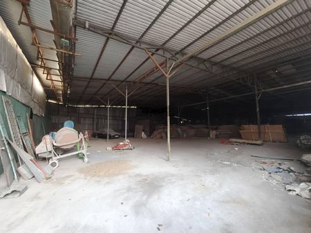 Cho thuê kho xưởng 1500m2 đường Hoàng Hữu Nam, P.Long Thạnh Mỹ , Q9, xe container vào được, có pccc