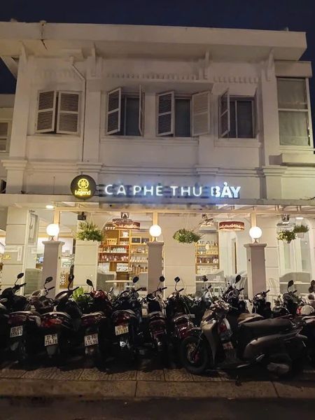 Cho thuê mặt tiền ngang lớn trung tâm quận 1 - 15x10m - 2 tầng - giá thuê: 120 triệu