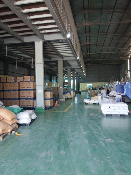 Cho thuê nhà xưởng mặt tiền Nguyễn Thị Lắng, giá rẻ