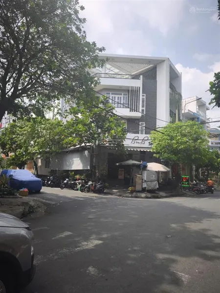 Cho thuê căn góc mặt tiền đường trần văn kiểu quận 6