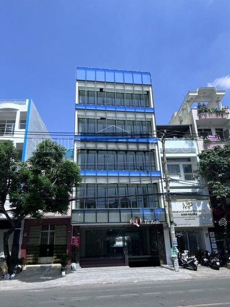 Cho thuê toà nhà mới Lê Trọng Tấn, Quận Tân Phú, hầm trệt 4 lầu, mặt tiền ngang 9m