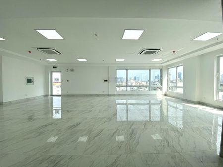 Sàn văn phòng cao cấp mặt tiền Lê Lai, Bến Thành Market, Quận 1. Diện tích 180m2 giá ưu đãi 45tr